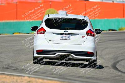 media/Oct-18-2025-Extreme Speed (Sat) [[d6d7e1fef1]]/Group 4 Orange/Session 2 (Turn 3)/